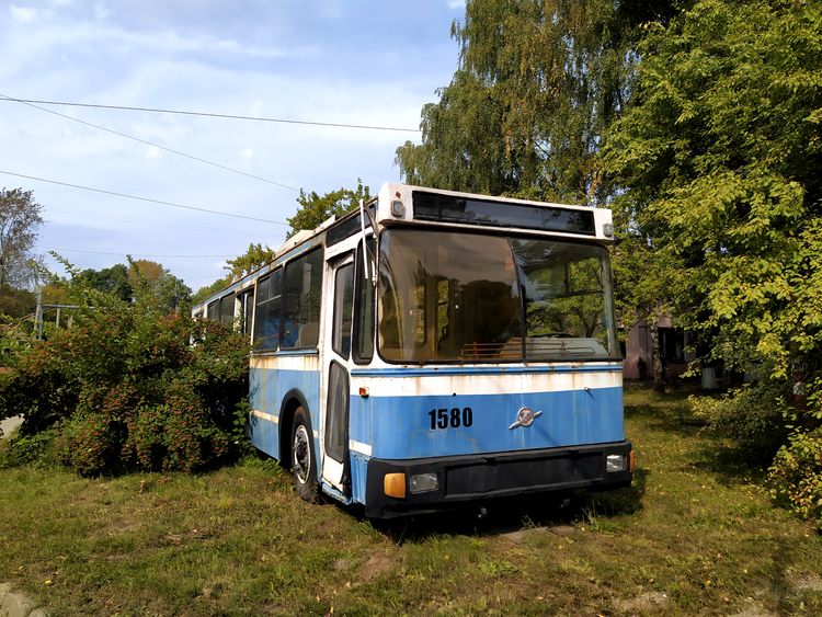   -2 1580